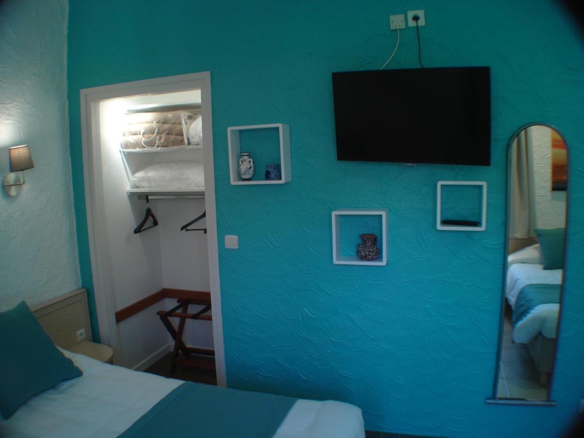 Logis Hotel & Restaurant Le Fleurance Buitenkant foto